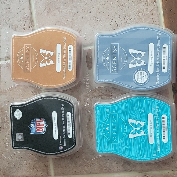 Scentsy Other - Scentsy wax bundle